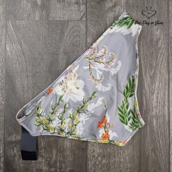 Rachel Roy Floral Moderate Bikini Bottoms Size L - Picture 2 of 2